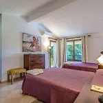Villa Llamas