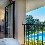 Llamas Villa Pollenca