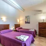 Llamas Villa Pollenca