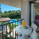 Llamas Villa *