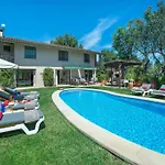 Villa Llamas *