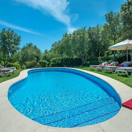 Llamas Villa