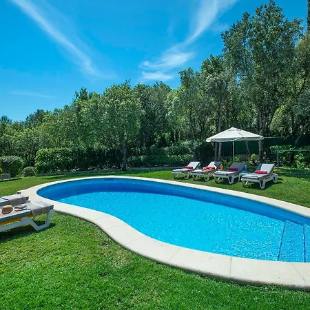 Llamas Villa